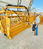Hydraulic XL (HiQual) Squeeze Chute Sioux Steel Livestock